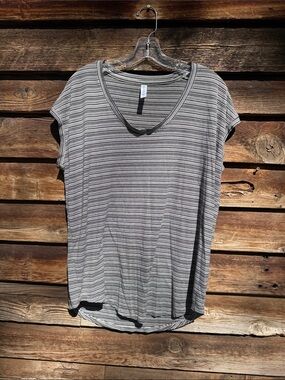 Athleta striped top LT